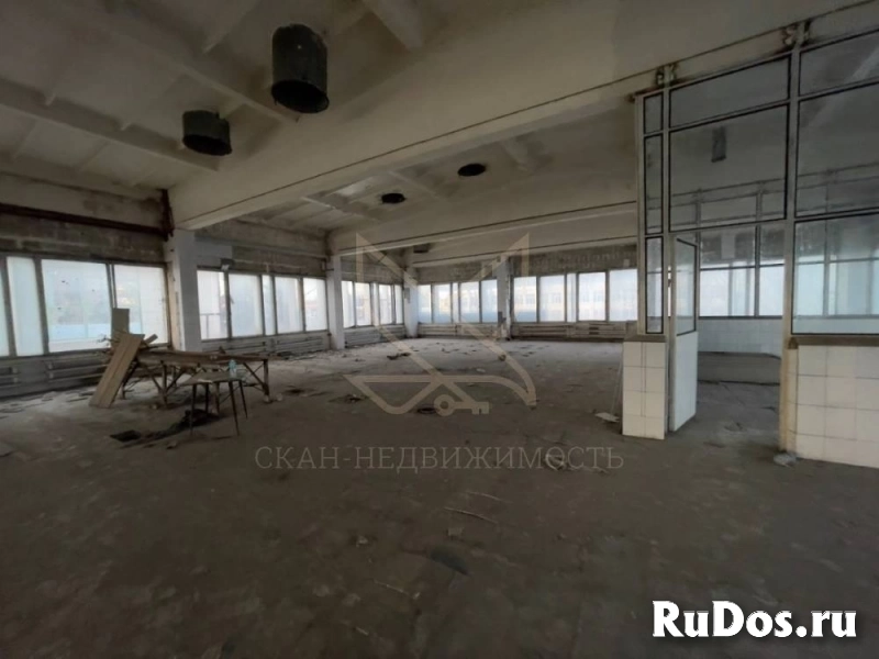 Продам коммерческую недвижимость 1047 м2 фото