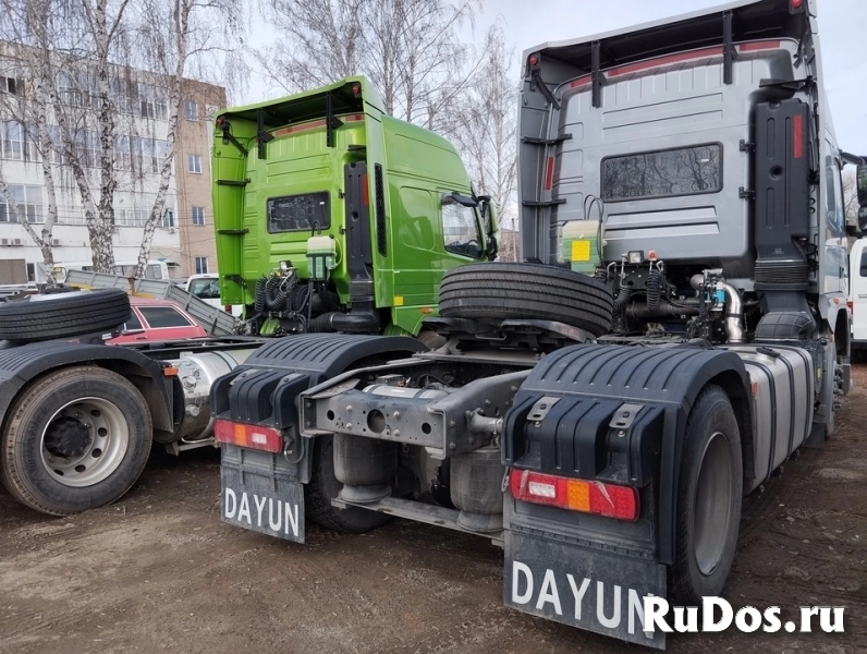 Дизельный тягач DAYUN CGC4180, 4х2, 460 л.с., ретардер, пневмо, E изображение 4