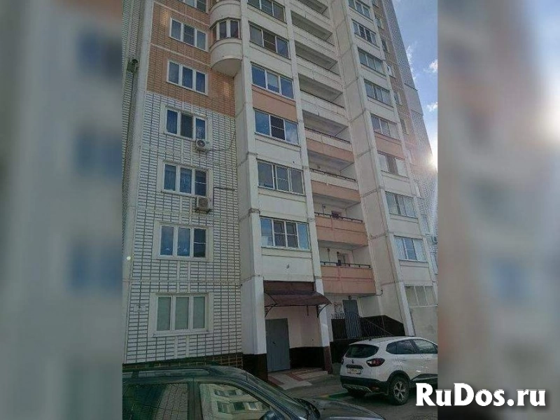 Продам 2 комнатную квартиру 66 м2 изображение 3