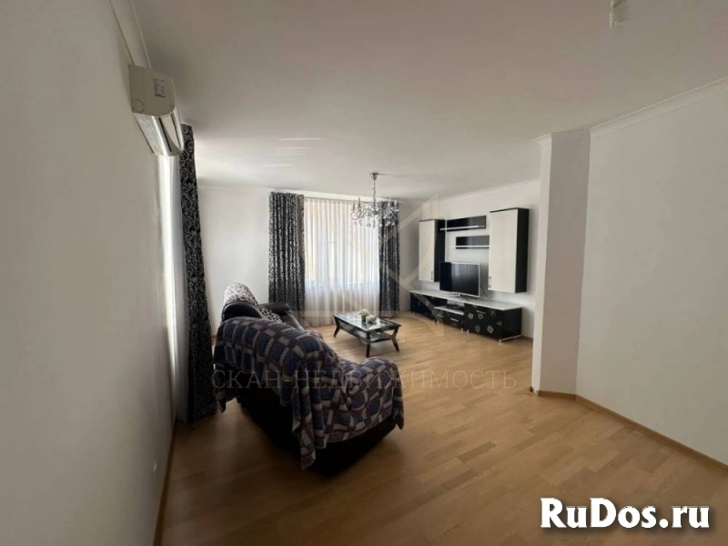 Продам 2 комнатную квартиру 85 м2 изображение 4