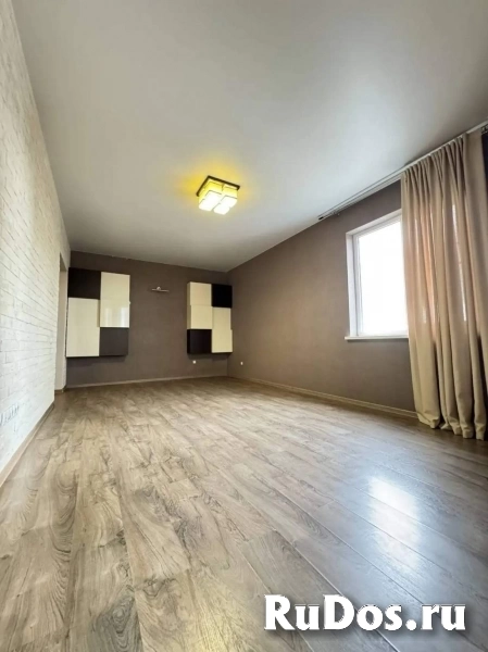 Продам 2 комнатную квартиру 80.1 м2 изображение 10