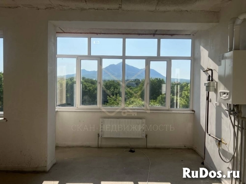 Продам 2 комнатную квартиру 60 м2 фото