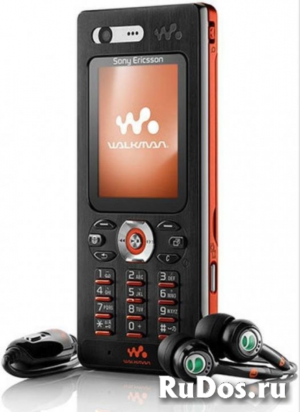 Новый Sony Ericsson Walkman W880i (оригинал) изображение 3