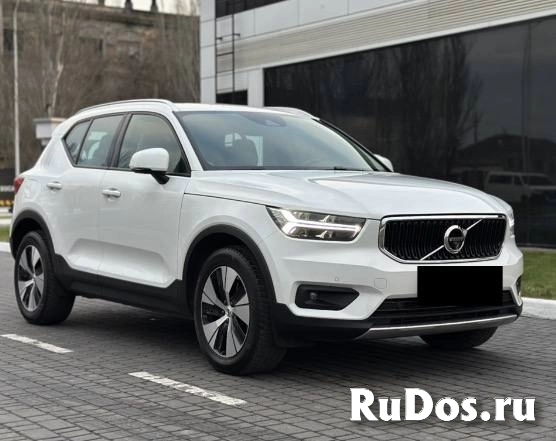 Volvo XC40 2020 год фотка