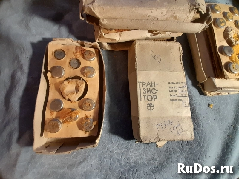 Транзисторы  ГТ806  Новые фотка