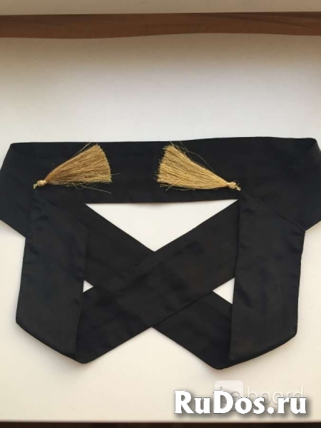 Пояс лента ткань черный кисти золото аксессуар ремень стиль мода фото