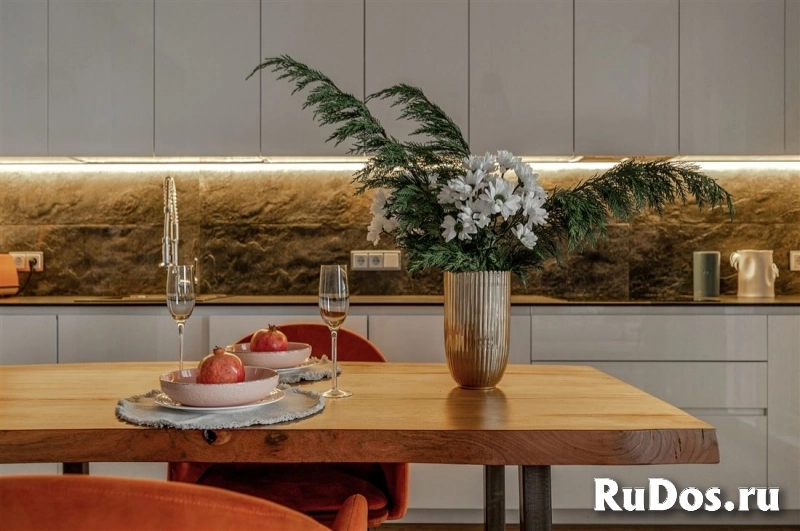 Продам 3 комнатную квартиру 104.8 м2 изображение 4