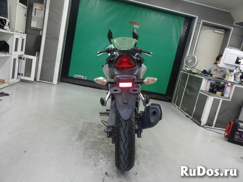 Мотоцикл спортбайк Honda CBR250R A рама MC41 модификация A спорт изображение 12