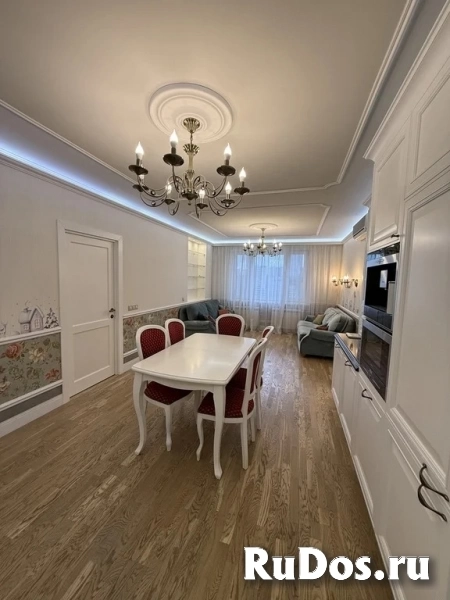 Сдам 3 комнатную квартиру 95.2 м2 изображение 4