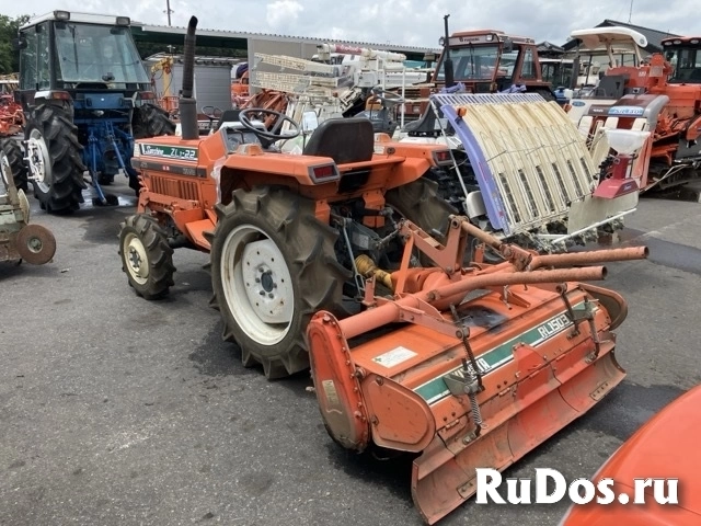 Минитрактор с/х Kubota L1-22D мини трактор 4х4 фреза наработка 2516 изображение 4