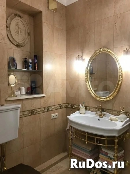 Продам 5 комнатную квартиру 210 м2 изображение 9