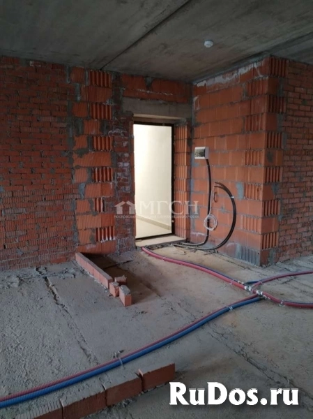 Продам 2 комнатную квартиру 61.3 м2 изображение 3