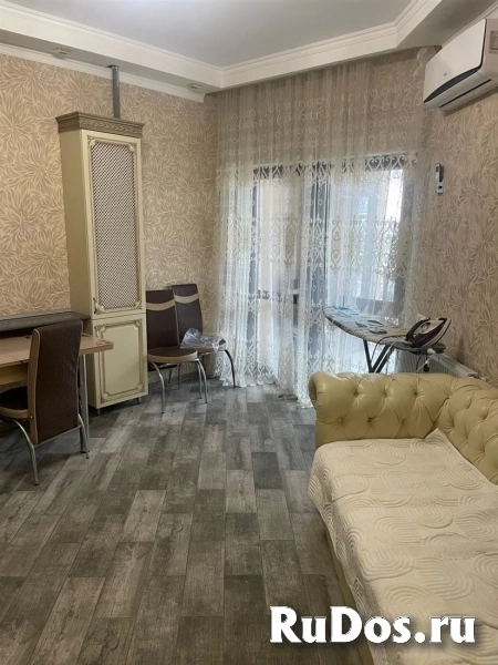 Продам 1 комнатную квартиру 47 м2 фото