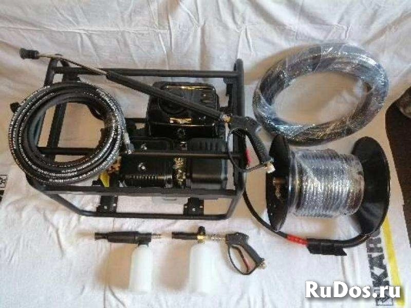 Профессиональные мойки высокого давления – надежность и мощь для любых задач фото