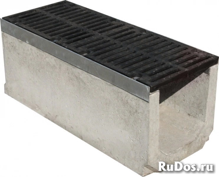 Лоток бетонный Max 300 (высота 310 мм) с чугунными решетками фото