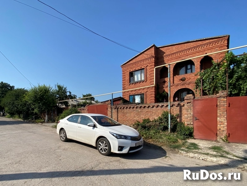 Добротный дом в черте города фотка