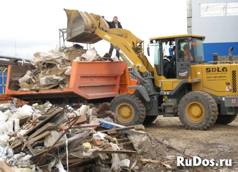 Вывоз строительного мусора в Чертовицах и Воронежской области и фото