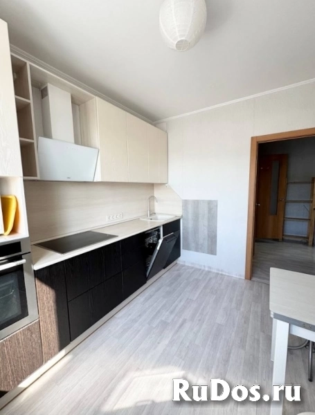 1-комнатная квартира, 40.6 м², 10/10 эт. изображение 3