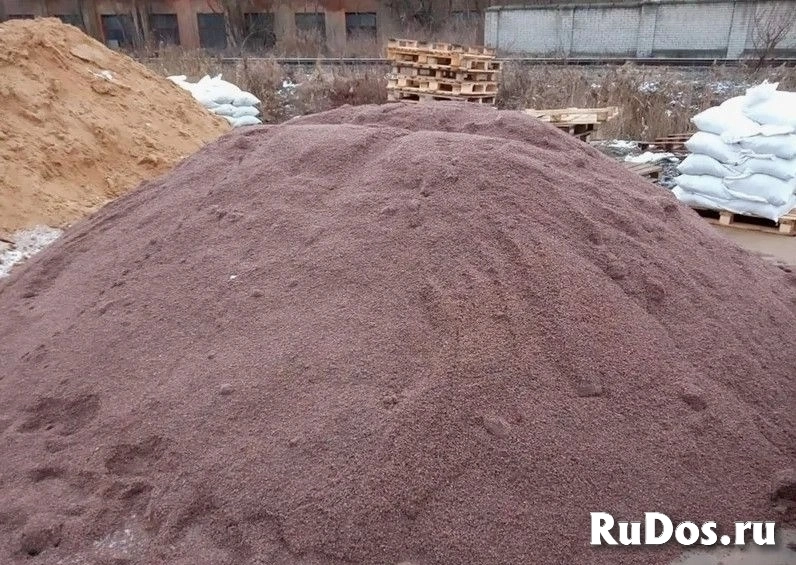 Розовый гранитный отсев 0–5 мм с доставкой изображение 3