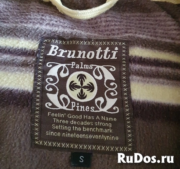 Толстовка Brunotti мягкая и теплая , размер 42, идеальное состояние. изображение 4