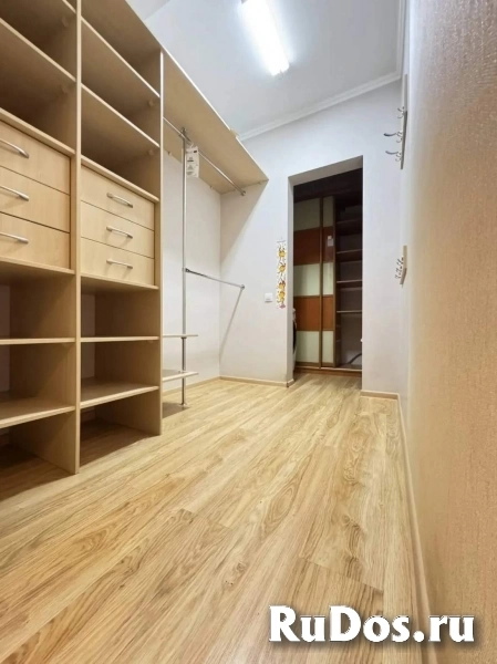 Продам 2 комнатную квартиру 80.1 м2 изображение 4