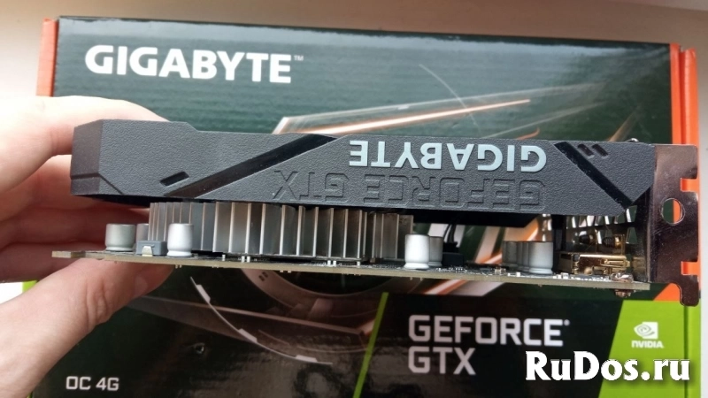 Видеокарта GIGABYTE NVIDIA GeForce GTX 1650 4 ГБ (GV-N1656OC-4GD) изображение 3