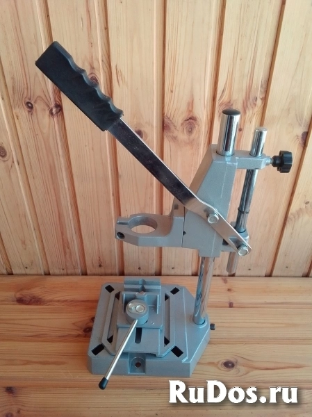Стойка для дрели с тисками STP60. фотка