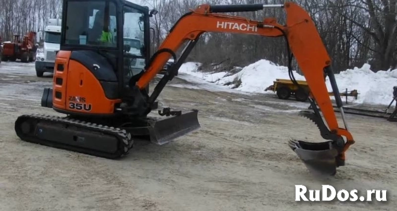мини экскаватор Hitachi ZX35U-2 изображение 11