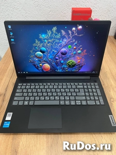 Ноутбук Lenovo v15 изображение 5