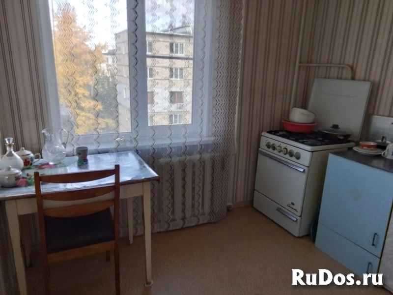 Продаю 1 комн.квартиру по ул.Кронштадская 6 изображение 3