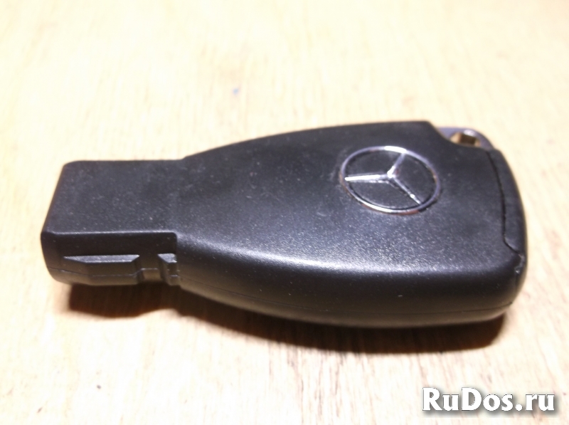 Mercedes Benz Sprinter, Vito чип ключ 2 кнопки изображение 9