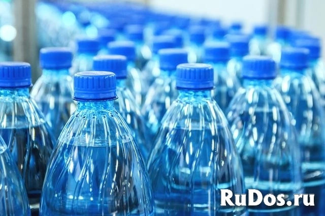 Менеджер по продажам воды фото