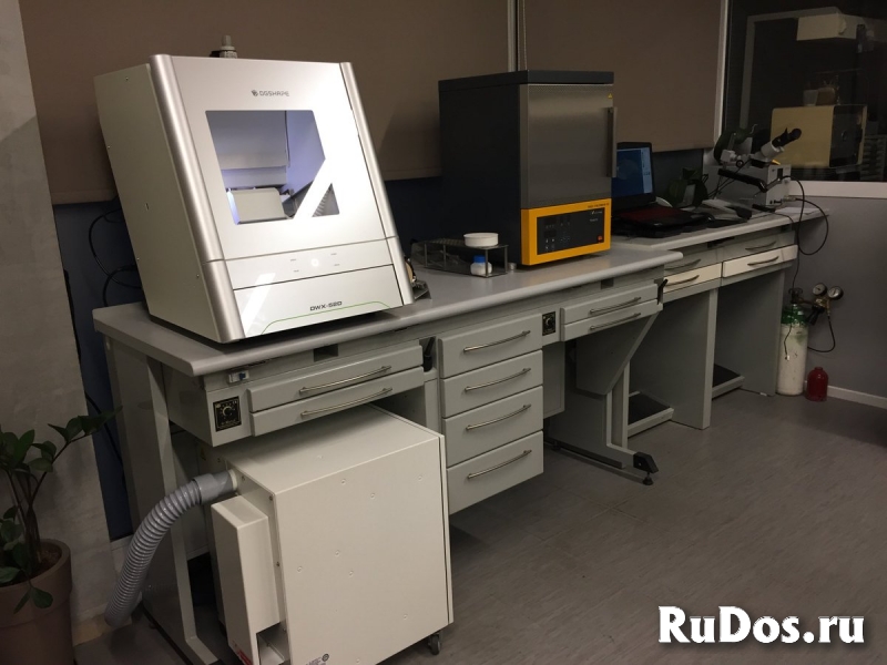 Roland DWX-52D 5-Axis Dental Milling Machine фото