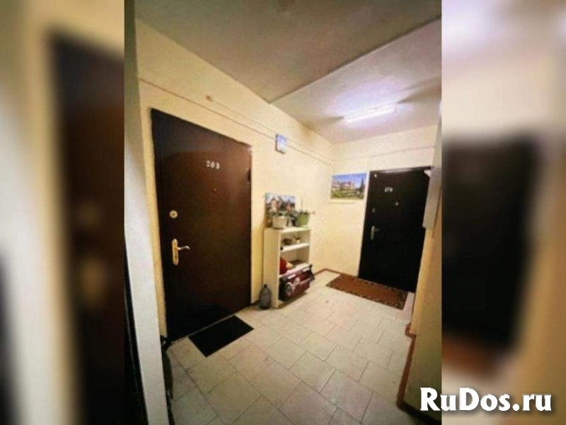 Продам 1 комнатную квартиру 40.7 м2 фотка