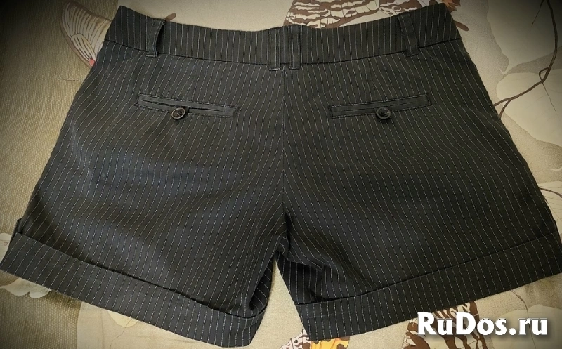 Шорты женские Esprit ,размер 42-44 ,б.у. , цена 800 . Очень хорошего качества.Американская компания Esprit изображение 4