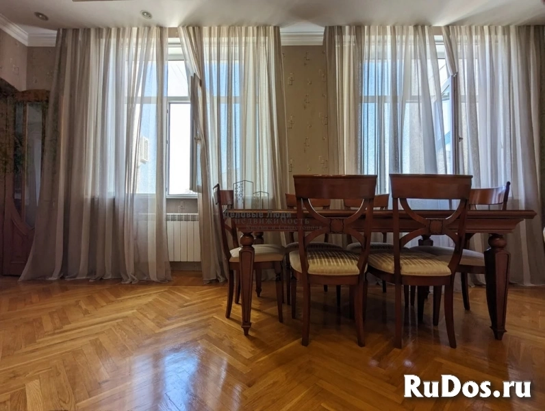 Продам 4 комнатную квартиру 131 м2 фото