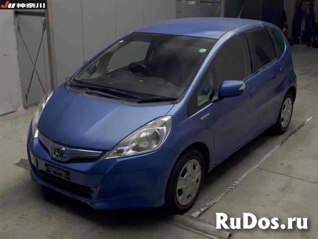 Хэтчбек гибрид Honda Fit Hybrid кузов GP1 модификация Hybrid Smart Selection изображение 3