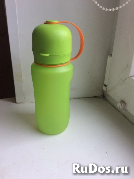 Бутылка для напитков Tupperware 500 мл. фото