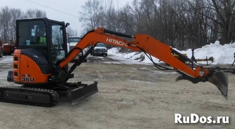 мини экскаватор Hitachi ZX35U-2 изображение 8