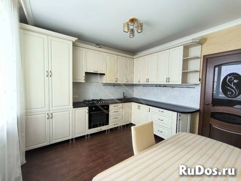 Продам 3 комнатную квартиру 102 м2 фото