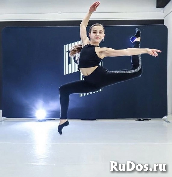 Contemporary Dance - танцы для девочек в Новороссийске фото