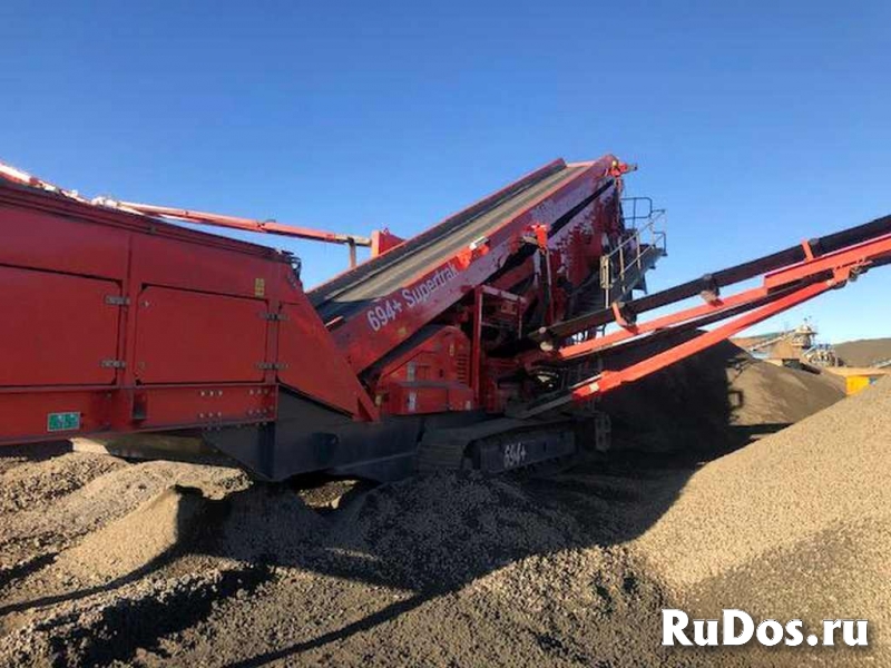 Грохот 3 деки Terex 694, 2019 г, 1200 м/ч, из Европы фотка
