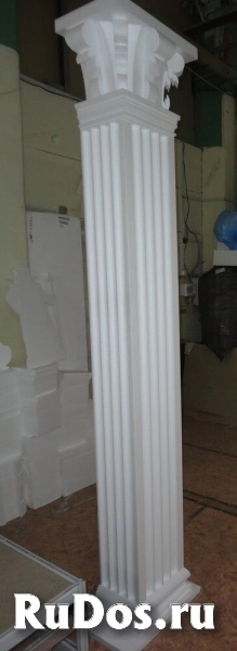 Колонна из пенопласта квадратная с каннелюрами h 400 см (комплект) фото