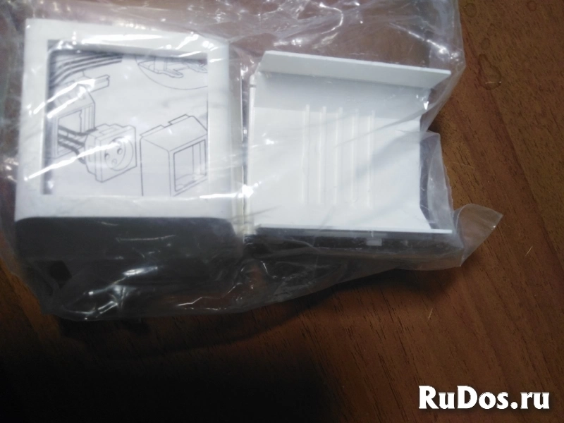 Рамки фирмы Legrand изображение 3