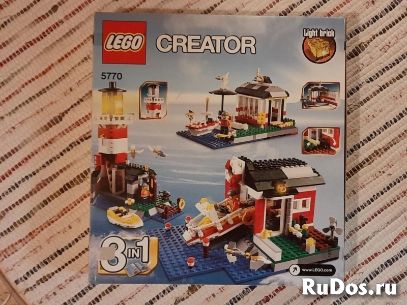 Lego Creator 3 в 1 маяк с работающей лампочкой фотка