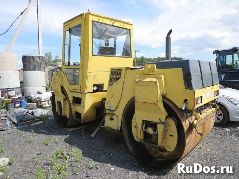 Асфальтовый тандемный каток Bomag 144 8,5 т, разрезные вальцы изображение 3