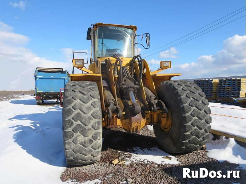 Фронтальный погрузчик Volvo 220 + донор изображение 5