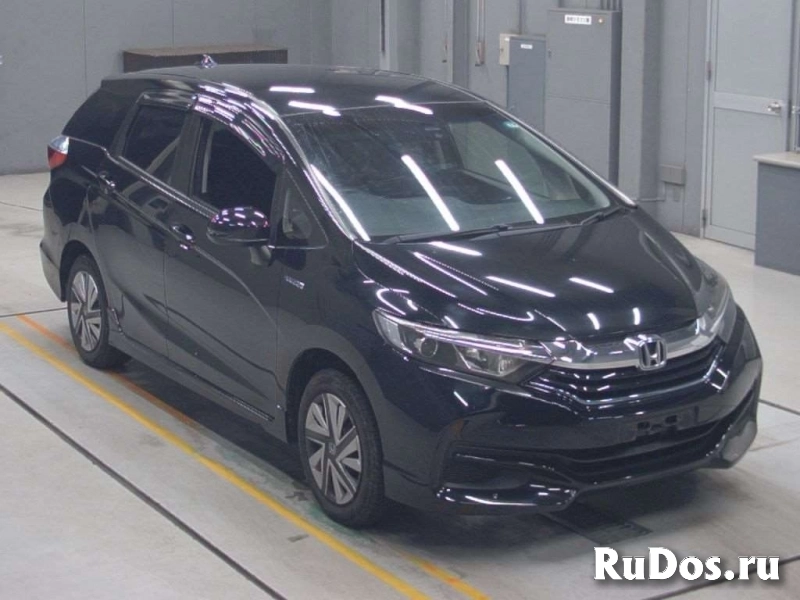 Универсал гибрид Honda Shuttle Hybrid кузов GP8 модификация Hybrid гв 2017 4wd изображение 5