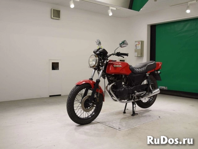 Мотоцикл дорожный Honda CB250RS рама MC02 классика изображение 4