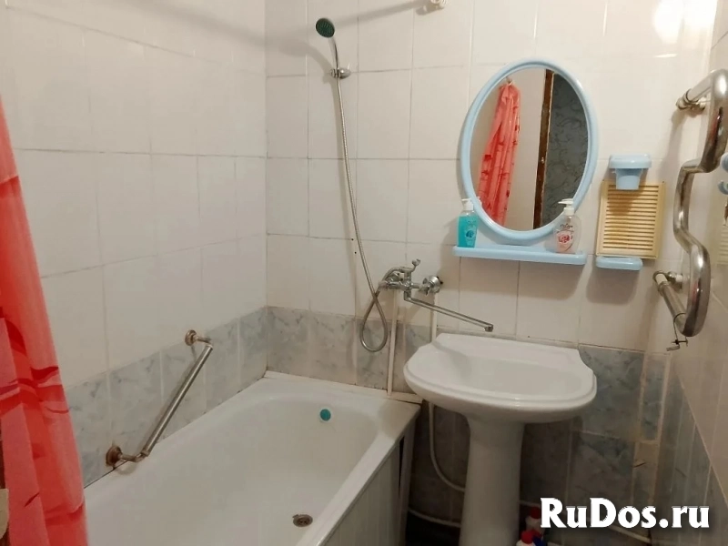 Продаю 2-х комн.квартиру по ул.Ладожская 59 изображение 7